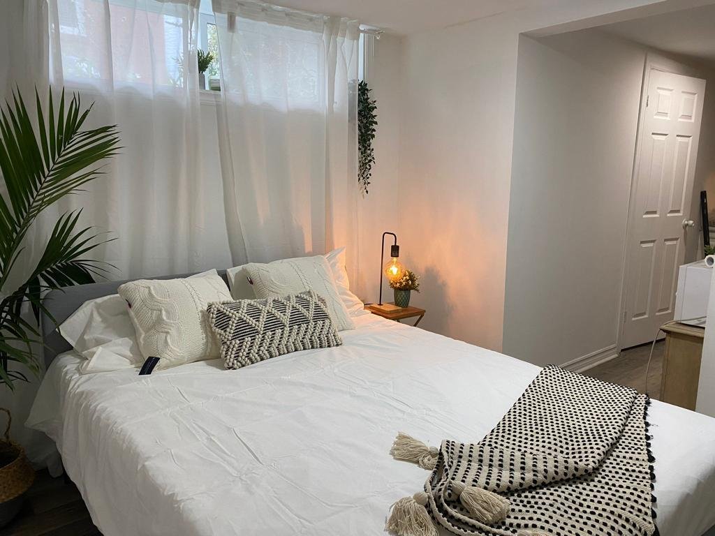 WhatsApp Image 2025-11-19 at 10.51.14 PM (2)